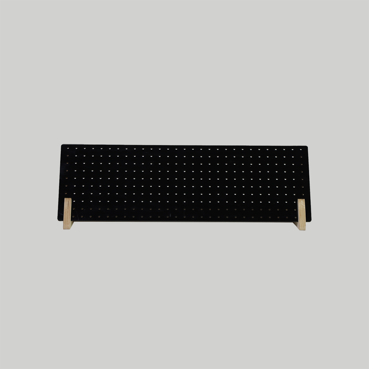 Flat-pack Pin Display – Our Family Designs